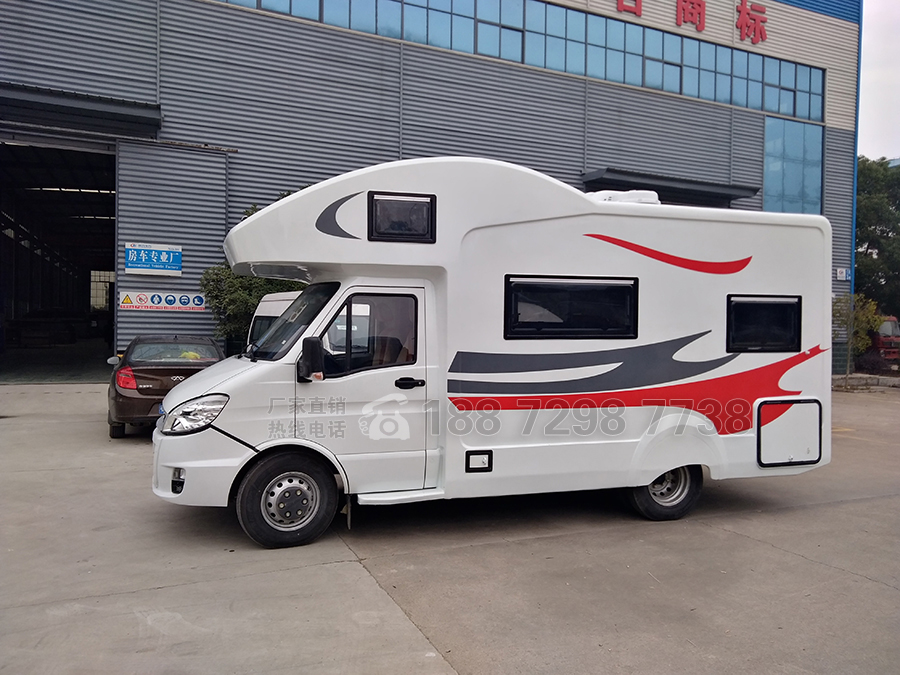 凯发k8体育APP官方网站下载依維柯C型房車時尚版外觀