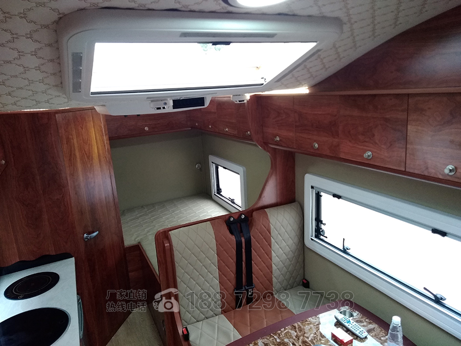 凯发k8体育APP官方网站下载依維柯C型房車時尚版內飾